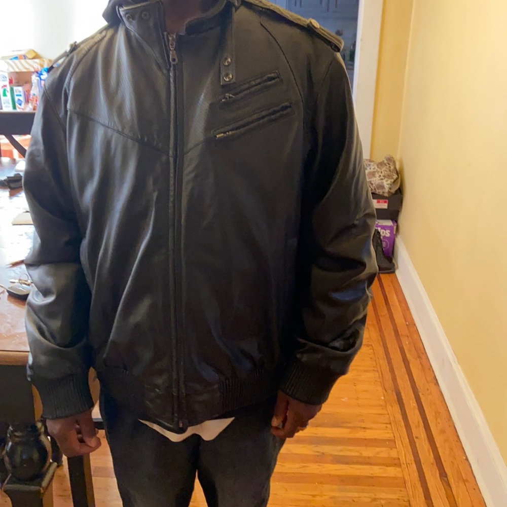 Men’s  genuine leather jacket